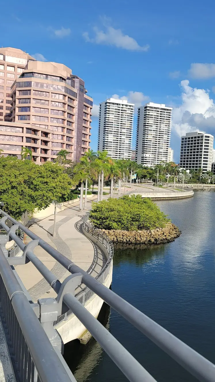 ตัวเมืองเวสต์ปาล์มบีช