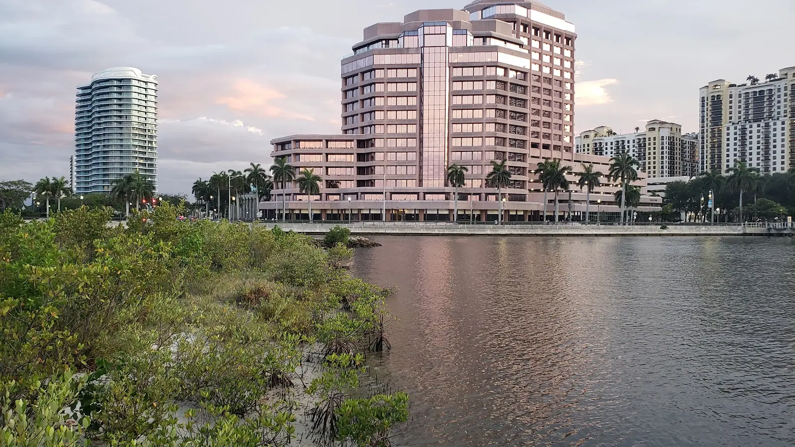Pemandangan Intracoastal Waterway